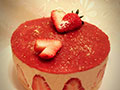草莓卡仕达慕斯蛋糕的做法