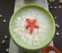 【薏米芡实粥】薏米芡实粥的做法_薏米芡实粥的功效