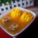 虫草干贝玉米排骨汤的做法