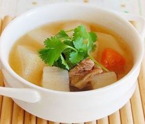 【牛肉白萝卜汤】牛肉白萝卜汤的做法_牛肉白萝卜汤的功效