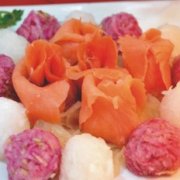 三文鱼萝卜丝拌海蜇的做法