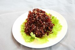 【灯影牛肉】灯影牛肉丝的做法