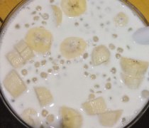 【香蕉牛奶西米露】香蕉牛奶西米露的做法_香蕉牛奶西米露要煮多久