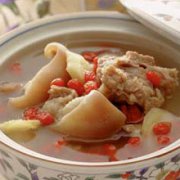 柴胡枸杞子羊肉汤的做法