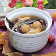 灵芝红枣瘦肉汤的做法