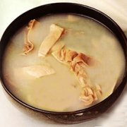 砂仁黄芪猪肚汤的做法